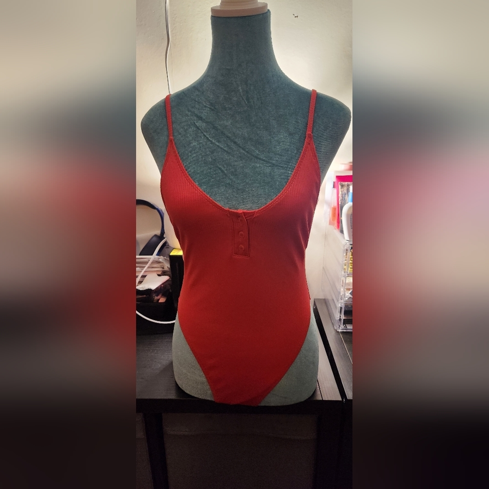 One piece bathing suit